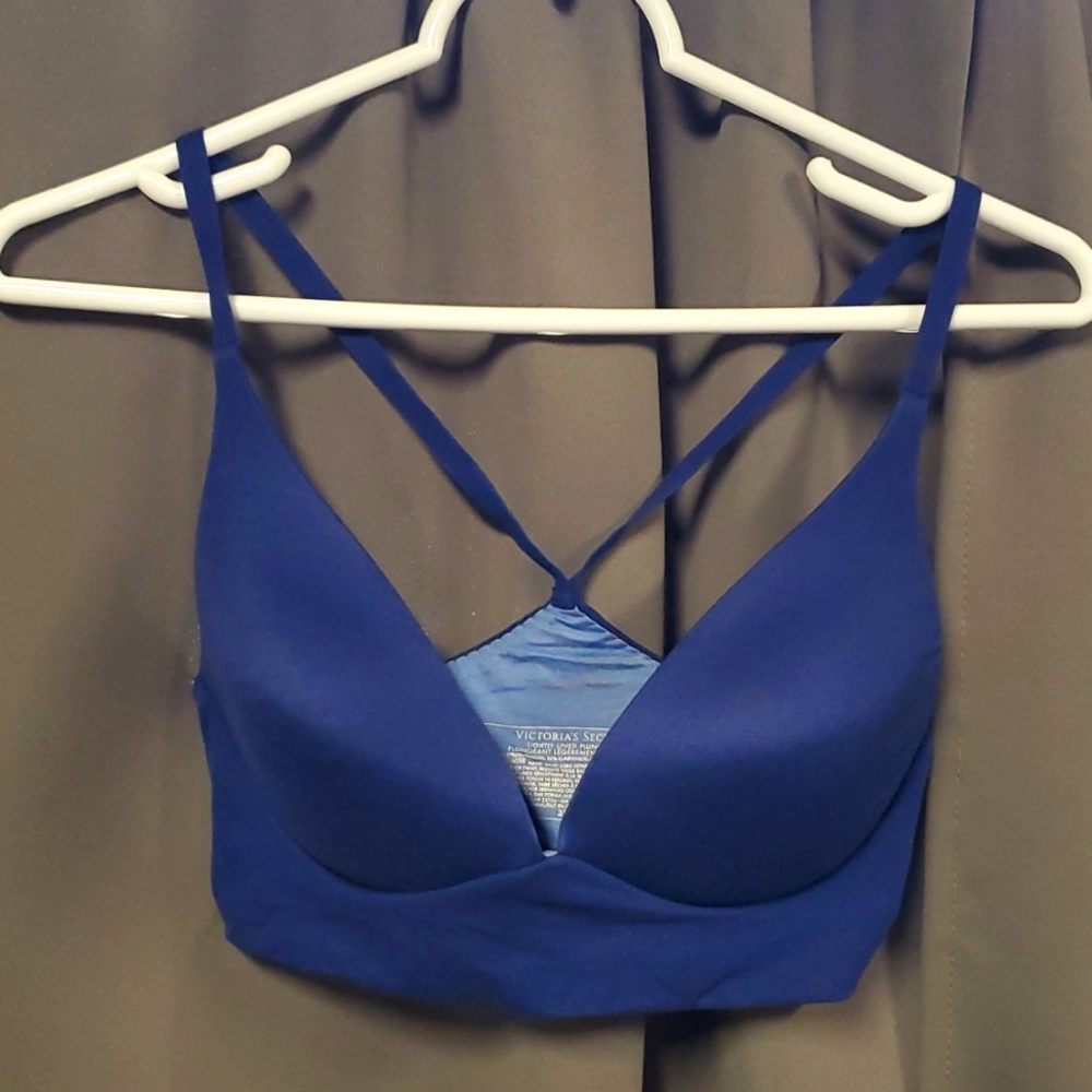 32D Victoria's Secret Blue Bra